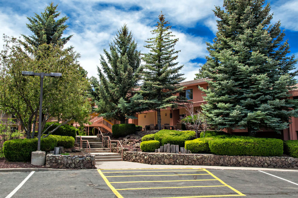 Mountain Ranch Resort At Beacon Hill Williams Eksteriør billede