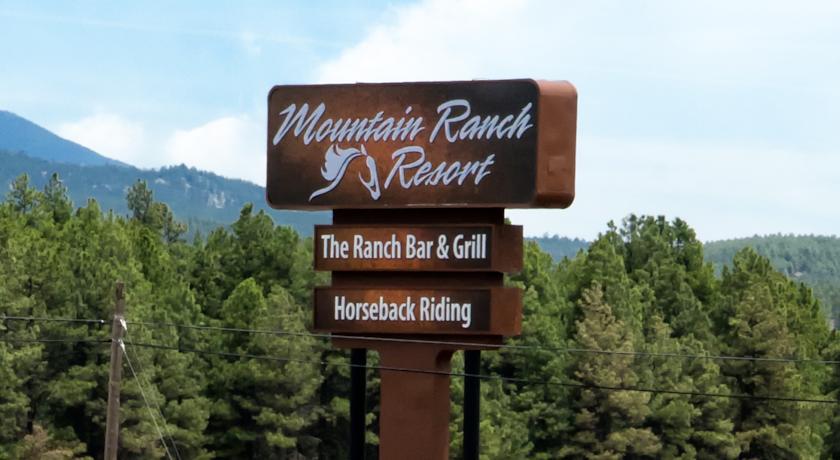Mountain Ranch Resort At Beacon Hill Williams Eksteriør billede
